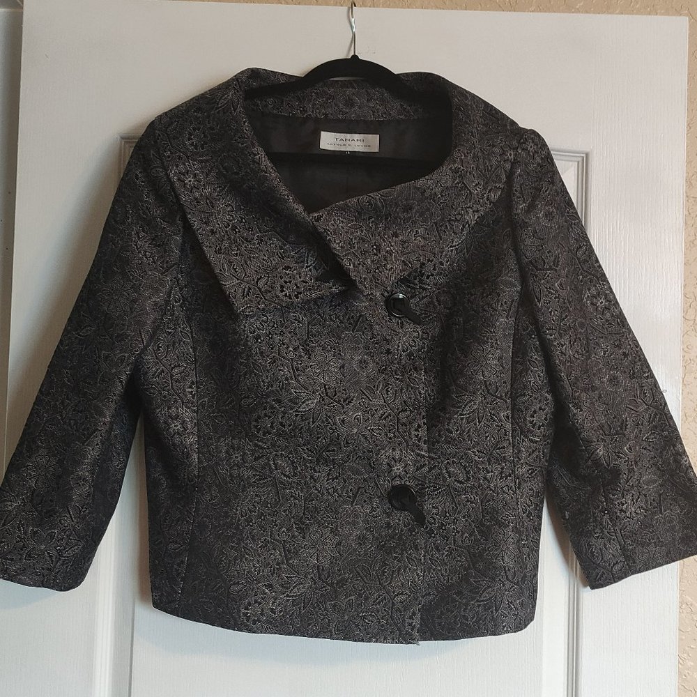 Tahari Author S. Levine Jacket